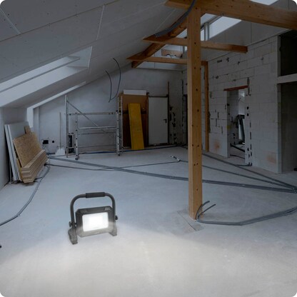 Artikelbild 9 für ANSMANN FL50W-R Akku-LED-Baustrahler schwarz 50 W, Artikelnummer 629248