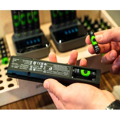 Artikelbild 8 für GP ReCyko Pro Management Display 45-tlg. USB-Akku-Schnellladegerät inkl. Akkus, Artikelnummer 619629