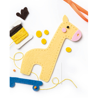 Artikelbild 2 für folia Nähset Mini Filzinies GIRAFFE gelb, Artikelnummer 692279