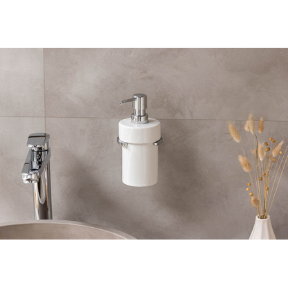 Artikelbild 4 für WENKO Seifenspender Isera 25032100 silber/weiß Edelstahl/Keramik 200,0 ml, Artikelnummer 808562