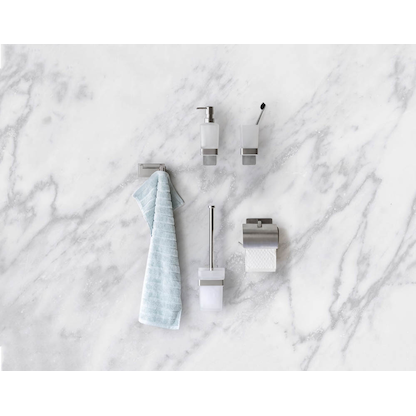 Artikelbild 2 für WENKO Seifenspender Genova 25416100 silber, matt Edelstahl, Glas 200,0 ml, Artikelnummer 808703