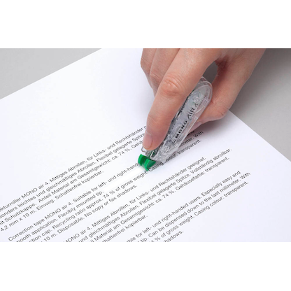 Artikelbild 2 für Tombow Korrekturroller MONO AIR 4,2 mm, Artikelnummer 307830