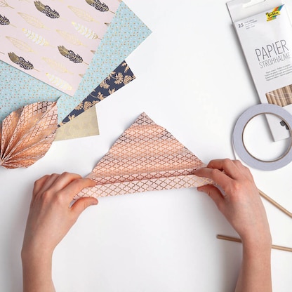 Artikelbild 16 für folia Motivblock Hotfoil 1 farbsortiert 165 g/qm 12 Blatt, Artikelnummer 556934