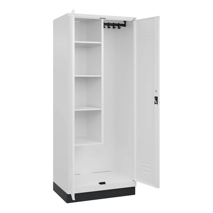 Artikelbild für CP Putzmittelschrank Classic PLUS 080120-02 S10014 verkehrsweiß 80,0 x 50,0 x 195,0 cm, aufgebaut, Artikelnummer 317889