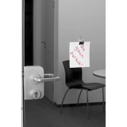 Artikelbild 3 für 2 Gowi Saugnäpfe mit Foldbackklammer schwarz 2,5 cm, Artikelnummer 431580