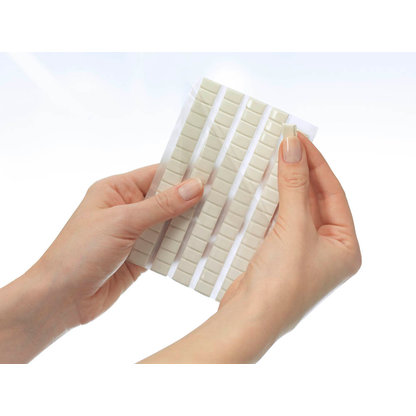 Artikelbild 3 für tesa TACK UNIVERSAL Klebeknete 1,0 x 0,8 cm, 80 St., Artikelnummer 332010