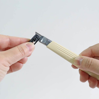 Artikelbild 3 für NT Cuttermesser A-300RP beige 9 mm, 1 St., Artikelnummer 371656