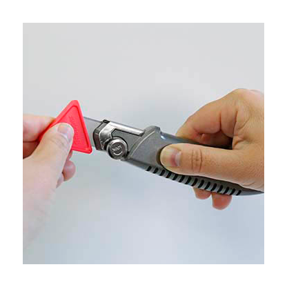 Artikelbild 4 für NT Cuttermesser L-2000RP silber 18 mm, 1 St., Artikelnummer 371668