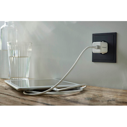Artikelbild 3 für Intenso W30C GaN Ladeadapter weiß, 30 Watt, Artikelnummer 191199