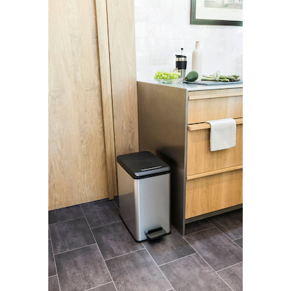 Artikelbild 4 für curver DECOBIN SLIM BIN Mülleimer 25,0 l silbermetallic, Artikelnummer 700791