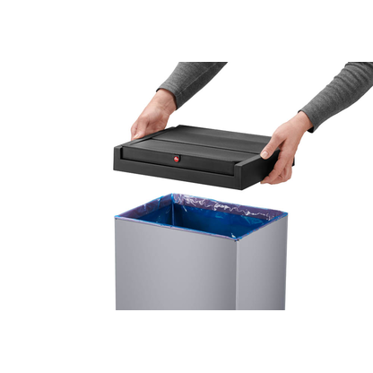 Artikelbild 2 für Hailo Big-Box Swing XL Mülleimer 52,0 l silber, Artikelnummer 467431