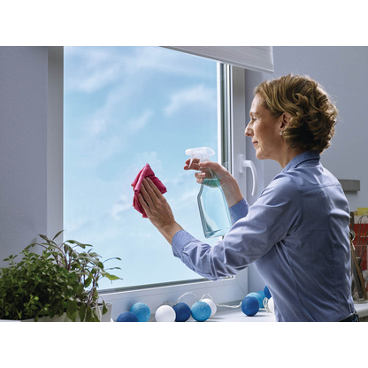 Artikelbild 2 für tesa doppelseitige Klebepads 1,1 x 1,1 cm, 60 St., Artikelnummer 121113