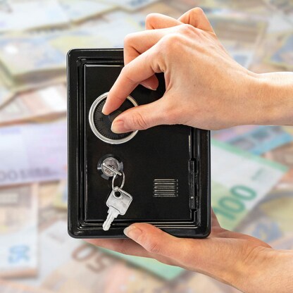 Artikelbild 4 für Idena Spardose Spartresor schwarz, Artikelnummer 141026