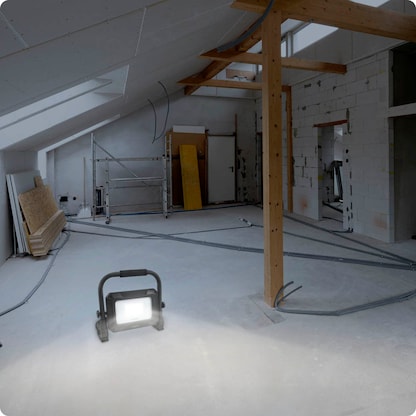 Artikelbild 17 für ANSMANN FL20W-R Akku-LED-Baustrahler schwarz 20 W, Artikelnummer 629166