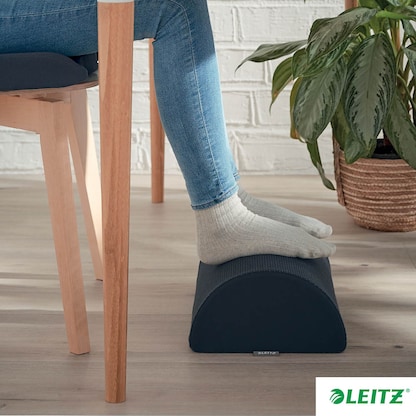 Artikelbild 4 für LEITZ Fußstütze Ergo Cosy grau Stoff, Artikelnummer 794101