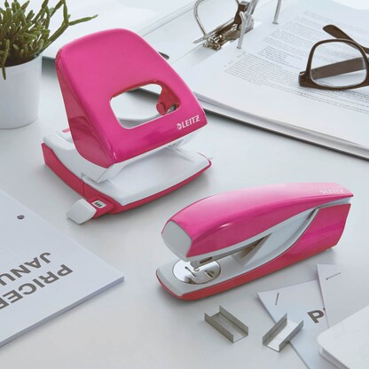 Artikelbild 9 für AKTION: LEITZ Heftgerät NeXXt 5502 WOW pink mit Prämie nach Registrierung, Artikelnummer 585737