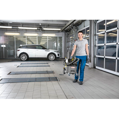 Artikelbild 3 für KÄRCHER NT 30/1 Tact L Nass-/Trockensauger 1.380 W, Artikelnummer 341968