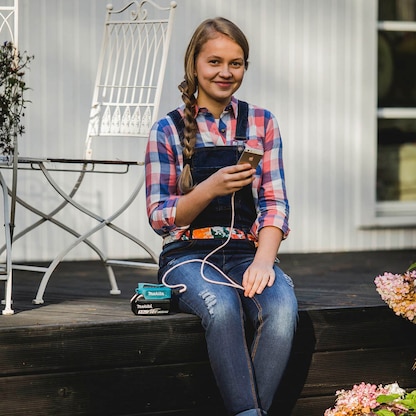 Artikelbild 4 für makita DECADP05 Ladeadapter, Artikelnummer 489084