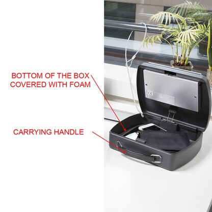 Artikelbild 8 für Master Lock® Tragbarer Tresor P008EML schwarz 15,0 x 20,3 x 6,6 cm, Artikelnummer 727772