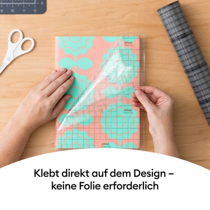 Artikelbild 5 für cricut™ Transferklebeband ohne Trägerfolie für Vinylfolien 33,0 cm x 22,8 m, 1 Rolle, Artikelnummer 958342