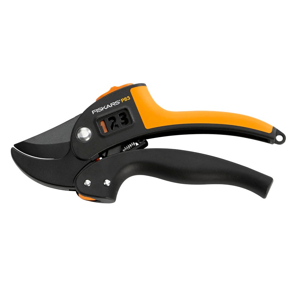 FISKARS® PowerStep™ P83 Gartenschere | office discount